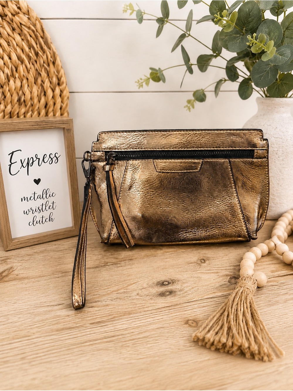 👜 Express Gold Metallic Wristlet Clutch Purse | Zip Top Wristlet Bag